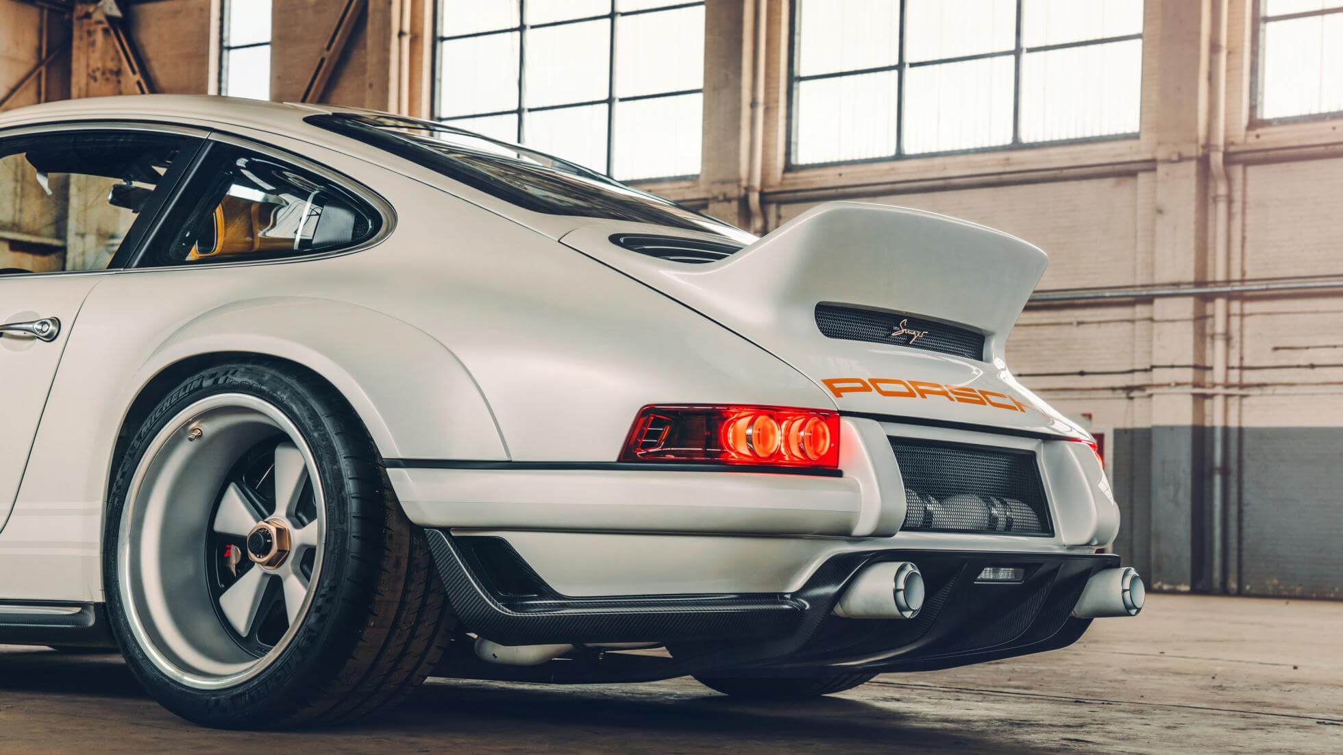 Porsche 911 - Singer Vehichle Design - Top Gear
